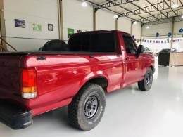 FORD - F-1000 - 1992/1993 - Vermelha - R$ 69.800,00