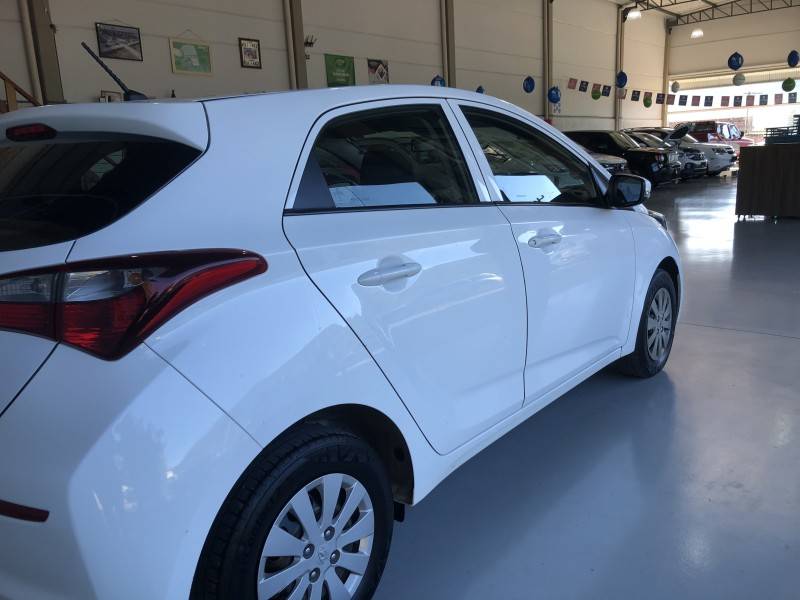 HYUNDAI - HB20 - 2019/2019 - Branca - R$ 55.800,00