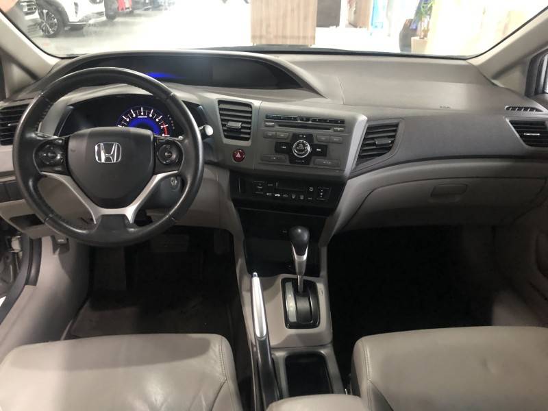HONDA - CIVIC - 2012/2013 - Cinza - R$ 73.800,00