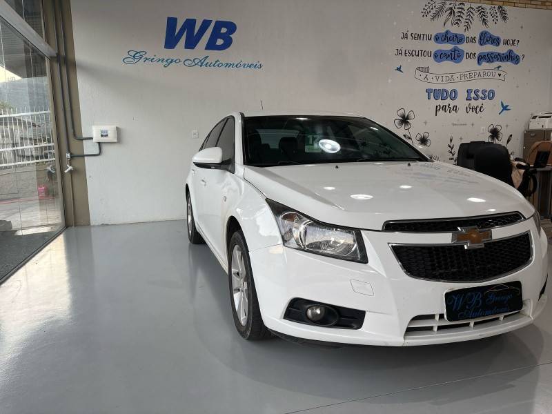 CHEVROLET - CRUZE - 2012/2012 - Branca - R$ 54.800,00