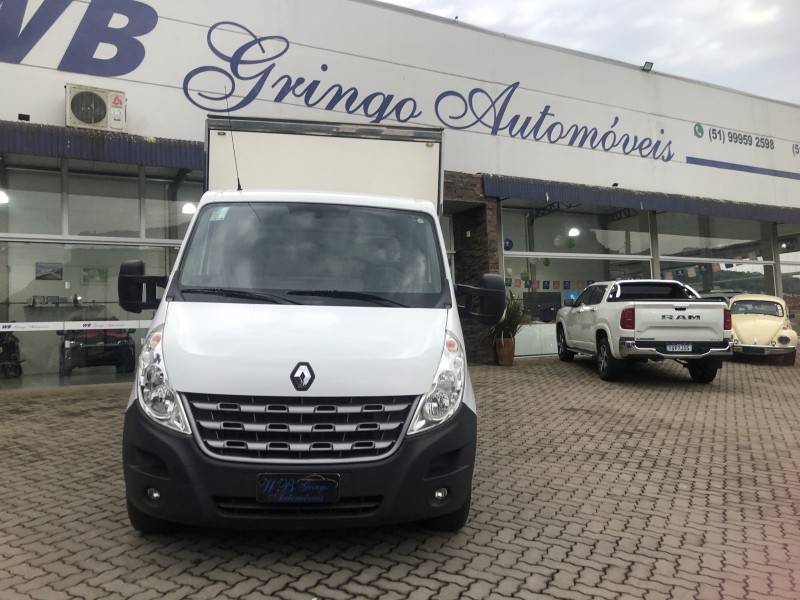 RENAULT - MASTER - 2021/2022 - Branca - R$ 205.800,00
