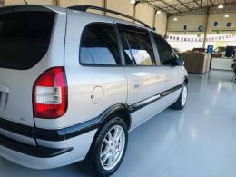 CHEVROLET - ZAFIRA - 2003/2003 - Prata - R$ 23.800,00