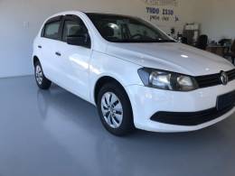 VOLKSWAGEN - GOL - 2013/2014 - Branca - R$ 39.800,00