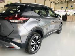 NISSAN - KICKS - 2024/2024 - Cinza - R$ 129.800,00