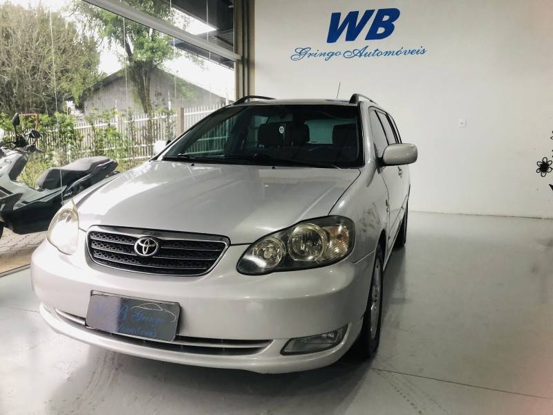 TOYOTA - FIELDER - 2007/2008 - Prata - R$ 41.800,00