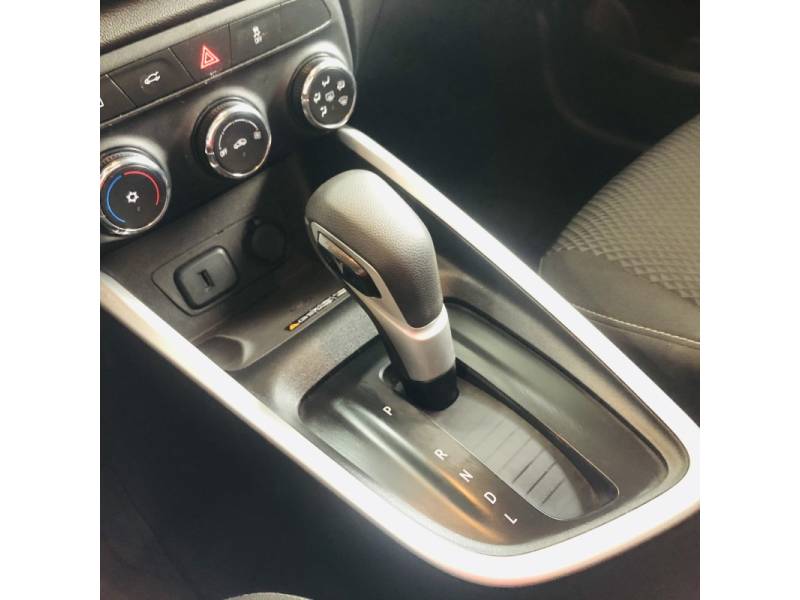 CHEVROLET - ONIX - 2019/2020 - Vermelha - R$ 72.800,00