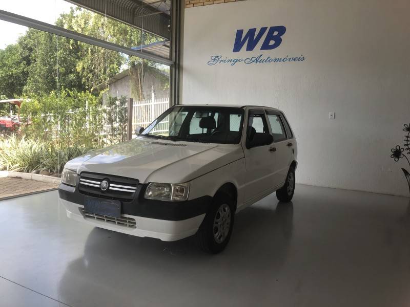 FIAT - UNO - 2012/2013 - Branca - R$ 29.800,00