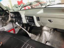 FORD - F-1000 - 1992/1993 - Vermelha - R$ 69.800,00