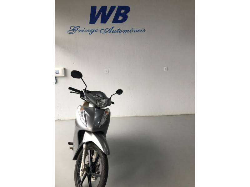 HONDA - BIZ 125 - 2018/2019 - Prata - R$ 14.800,00