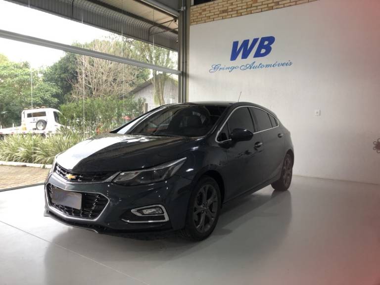 CHEVROLET - CRUZE - 2017/2017 - Azul - R$ 86.800,00