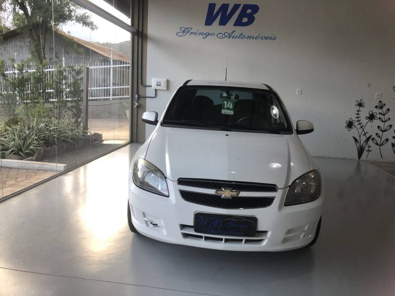 CHEVROLET - CELTA - 2013/2014 - Branca - R$ 32.800,00